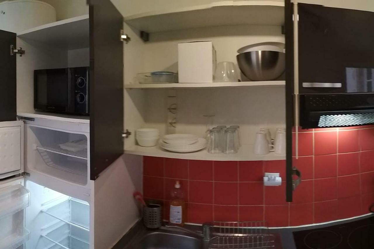 Appart Calme & Moderne Au Coeur De La Ville + Wifi Ла-Рошель Экстерьер фото