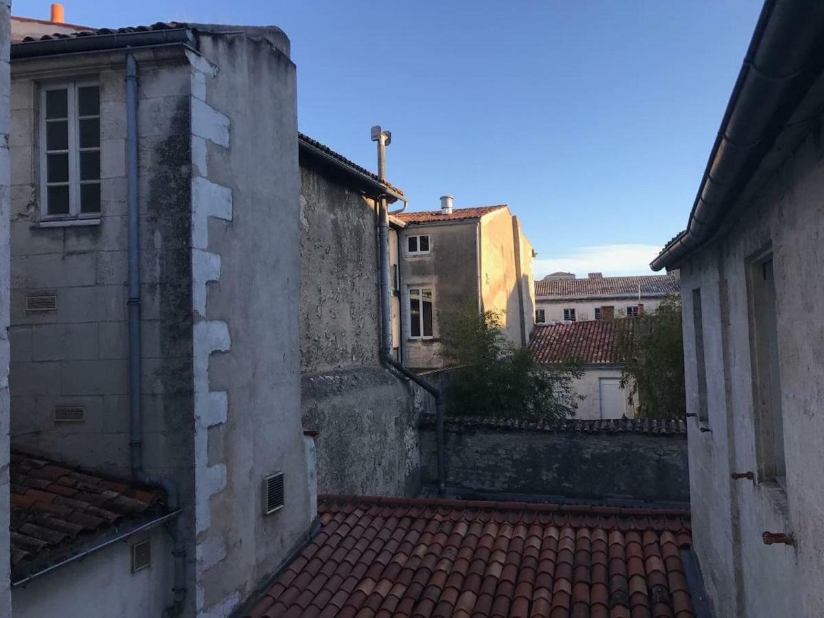 Appart Calme & Moderne Au Coeur De La Ville + Wifi Ла-Рошель Экстерьер фото
